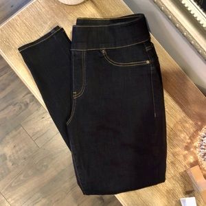 NY&C high rise skinny jean